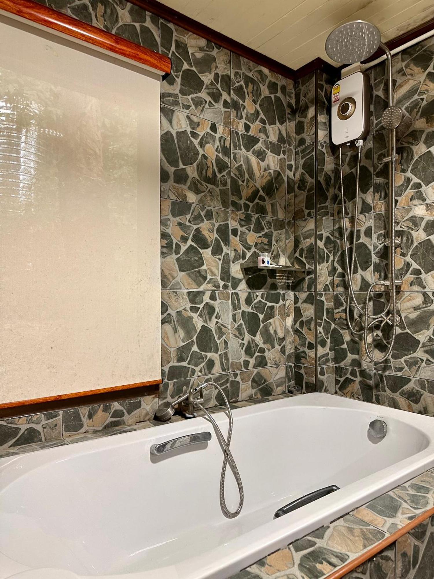 Rinna Resort Ko Mook Εξωτερικό φωτογραφία